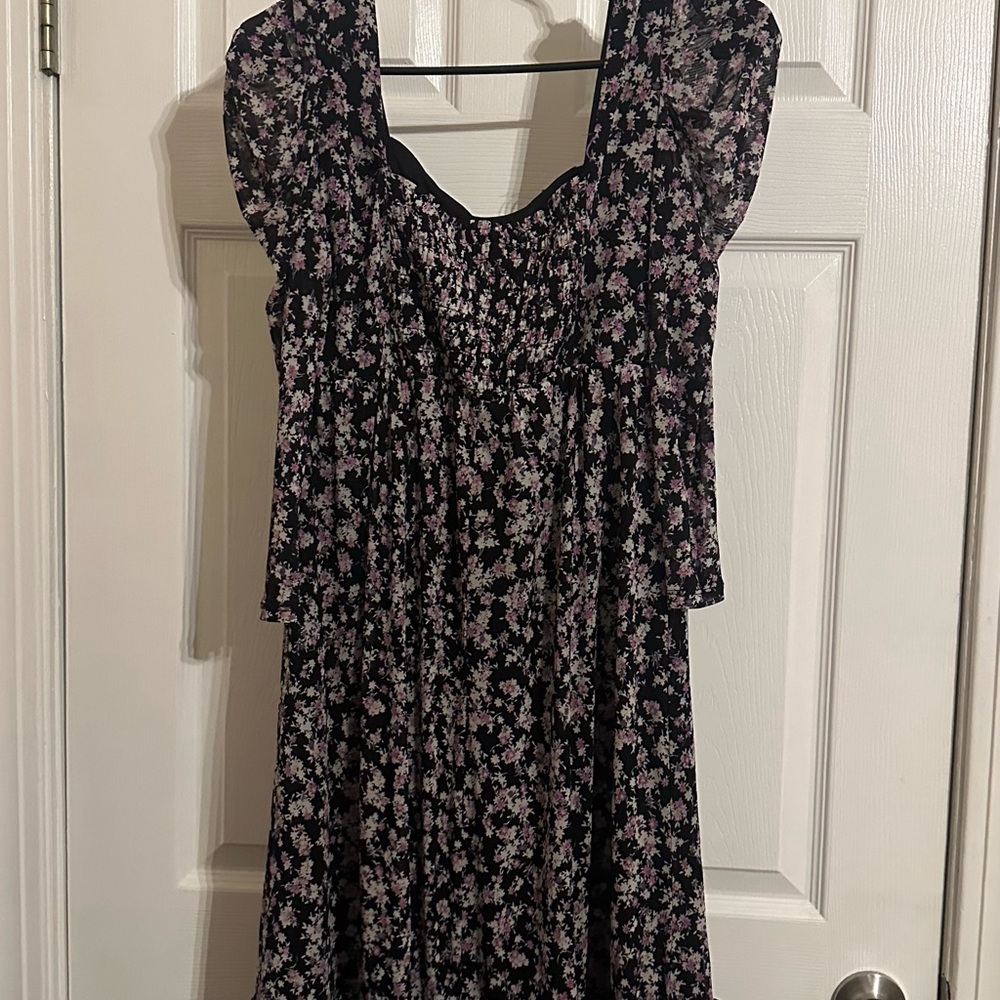Chic Black and Pink Floral Maxi Dress